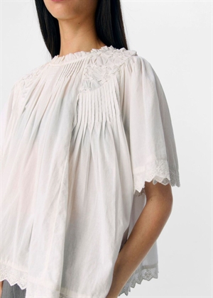 Lenia ss bluse Cloud Dancer Object 
